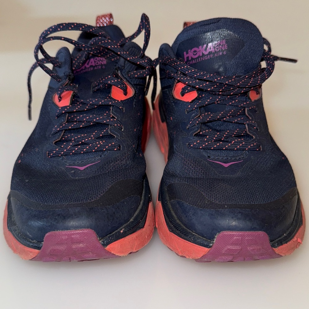 Hoka Women’s Sneakers 8B - Dark Blue and Coral